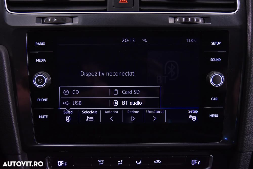 Volkswagen Golf - 19