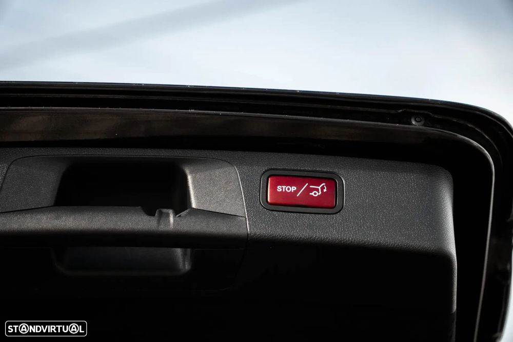 Mercedes-Benz E 300 - 6