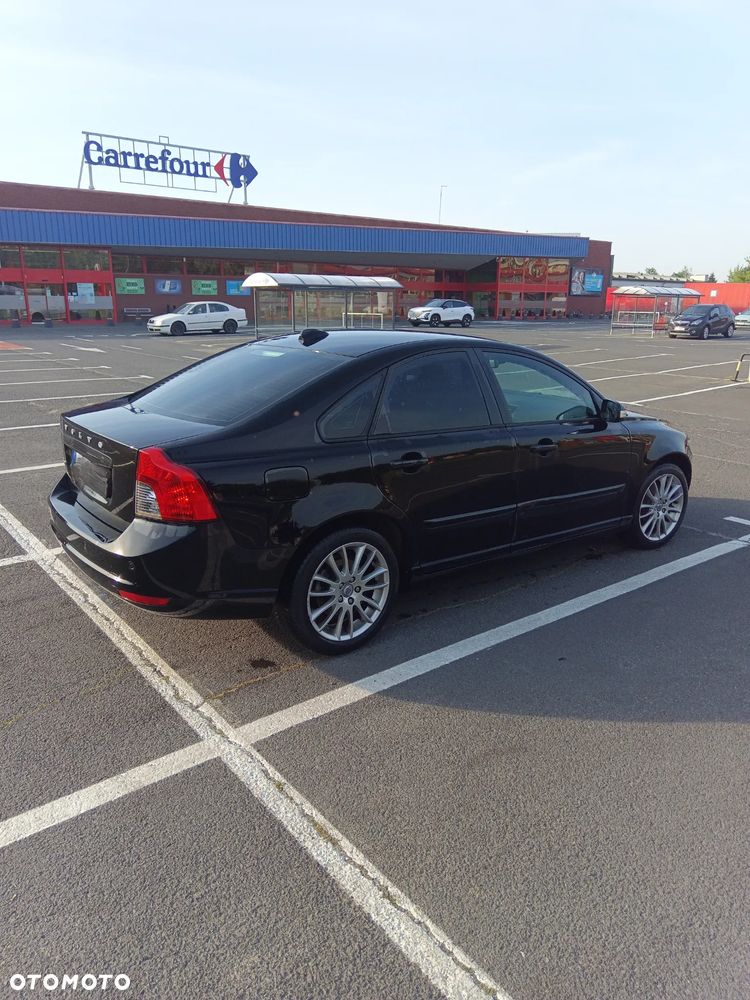 Volvo S40 1.6 Momentum - 4