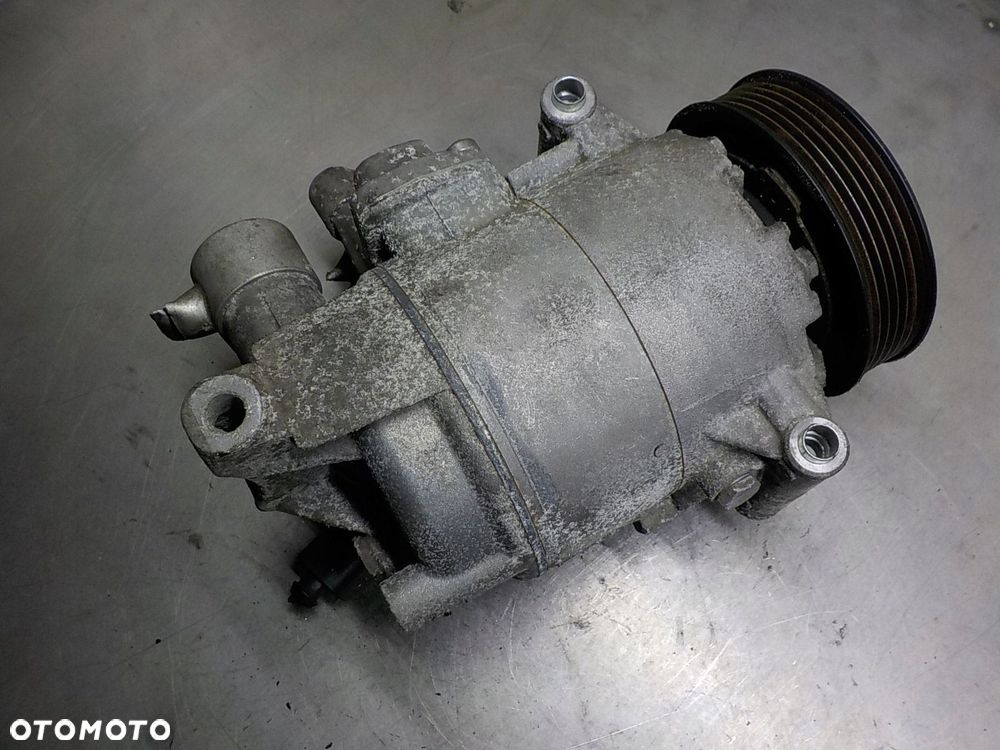 VW GOLF V SPRĘŻARKA KLIMATYZACJI 5N0820803A - 3