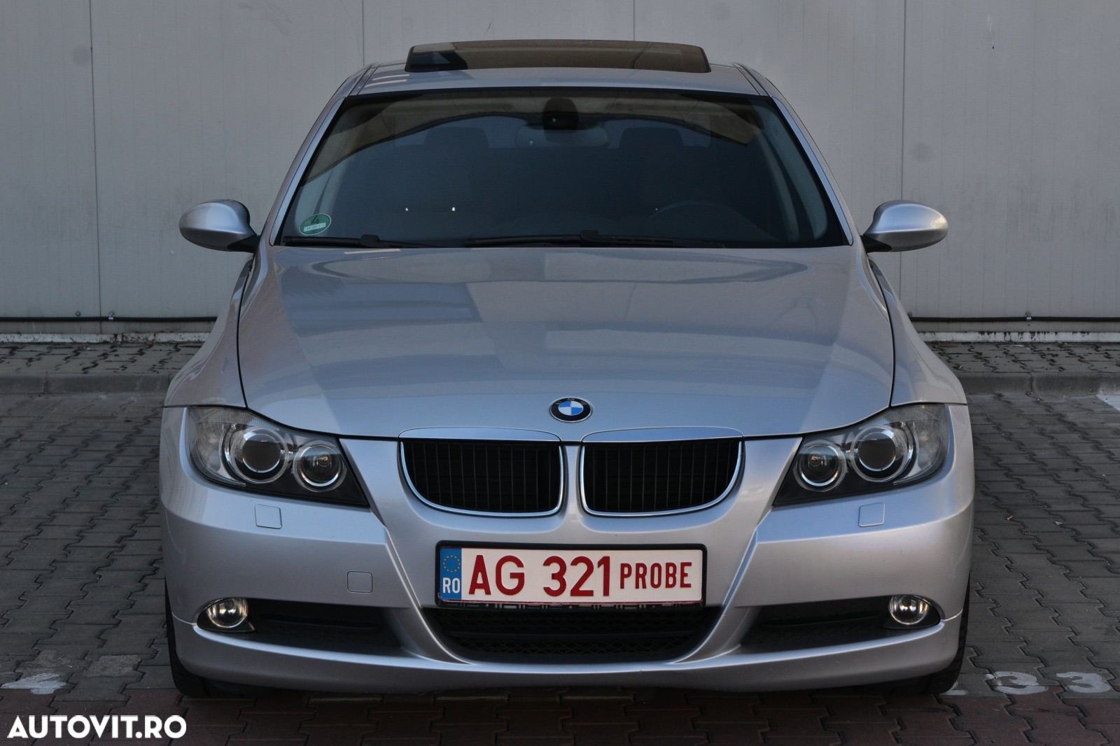 BMW Seria 3 320d DPF Aut. - 2