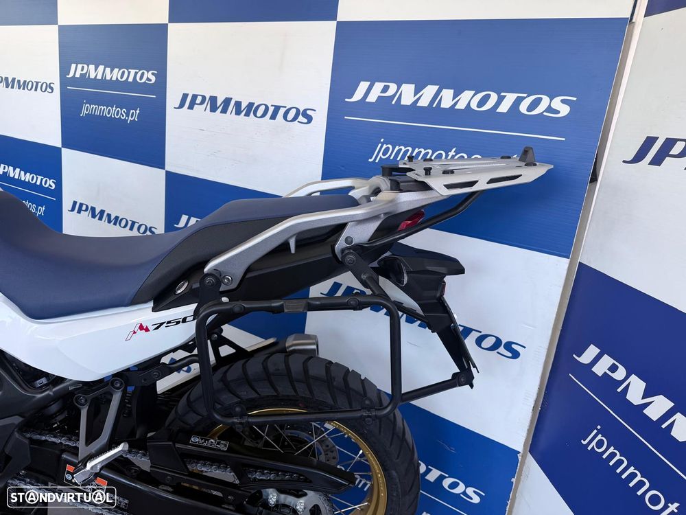 Honda Transalp XL 750 - 8