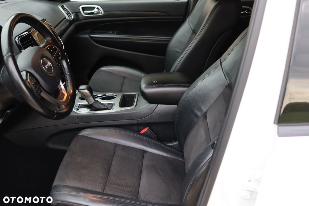 Jeep Grand Cherokee 3.6 V6 Overland - 36
