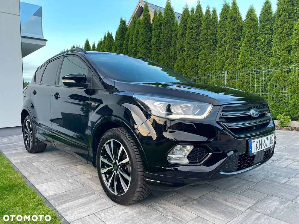 Ford Kuga 2.0 TDCi 4x4 ST-Line - 32