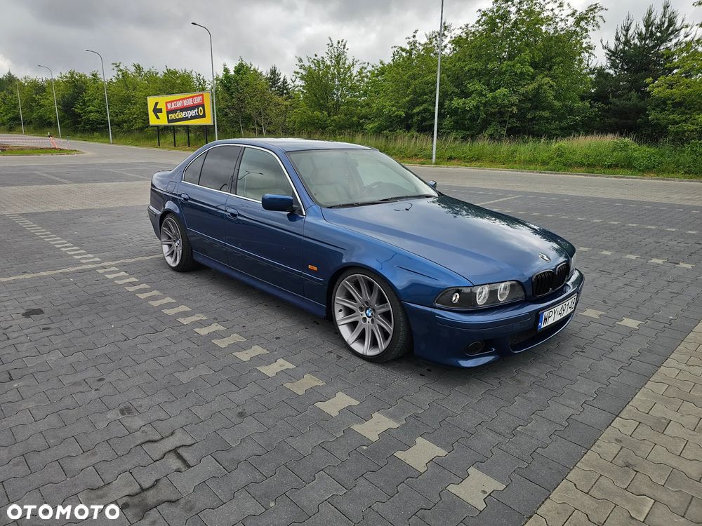 BMW Seria 5 525i - 1