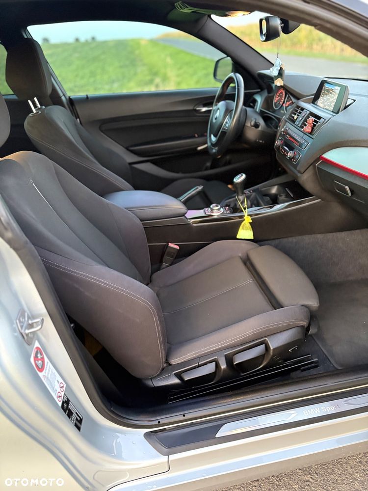 BMW Seria 2 218d Sport Line - 19