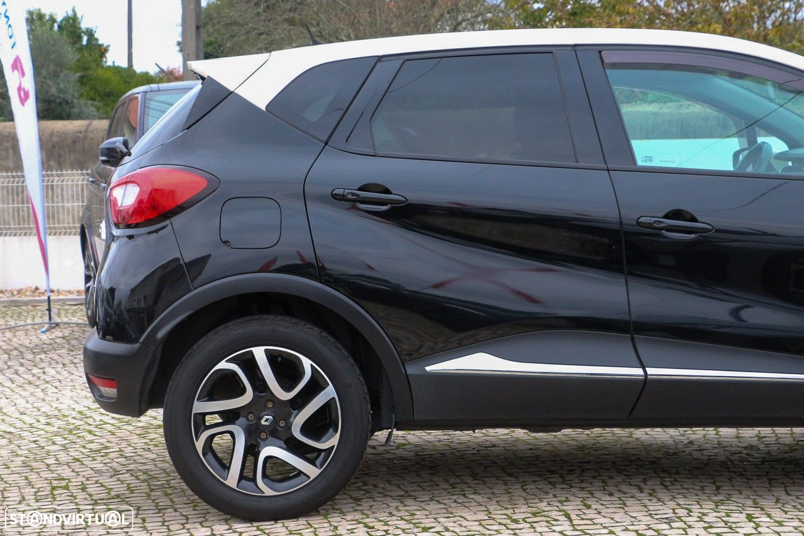 Renault Captur 1.5 dCi Exclusive - 13