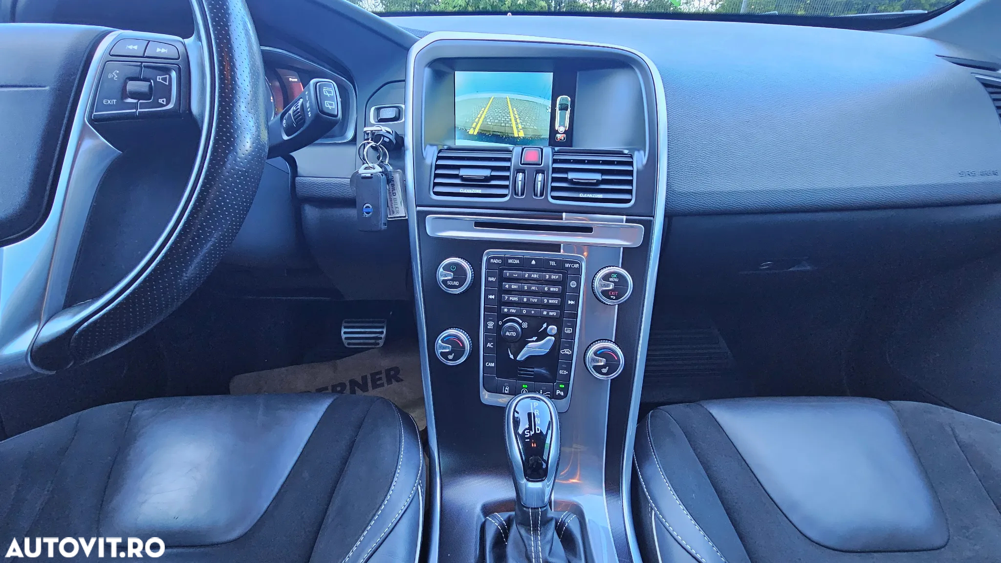 Volvo XC 60 B4 D AWD Geartronic RDesign - 27