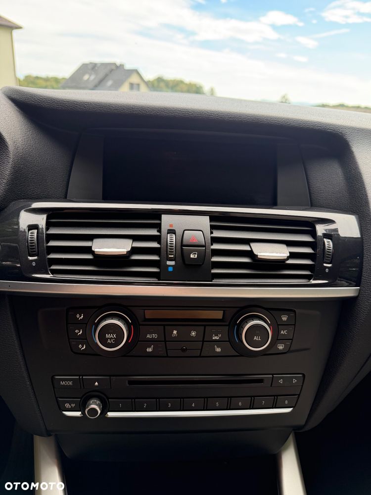 BMW X3 xDrive20d - 13