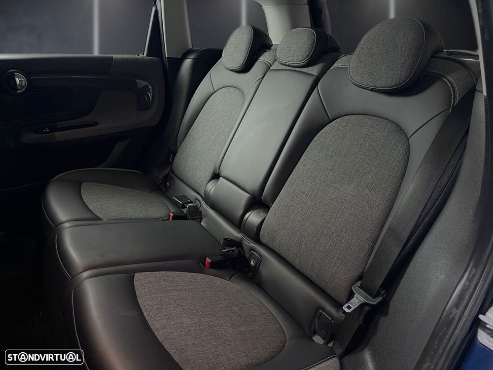 MINI Countryman Cooper SE ALL4 Auto - 32