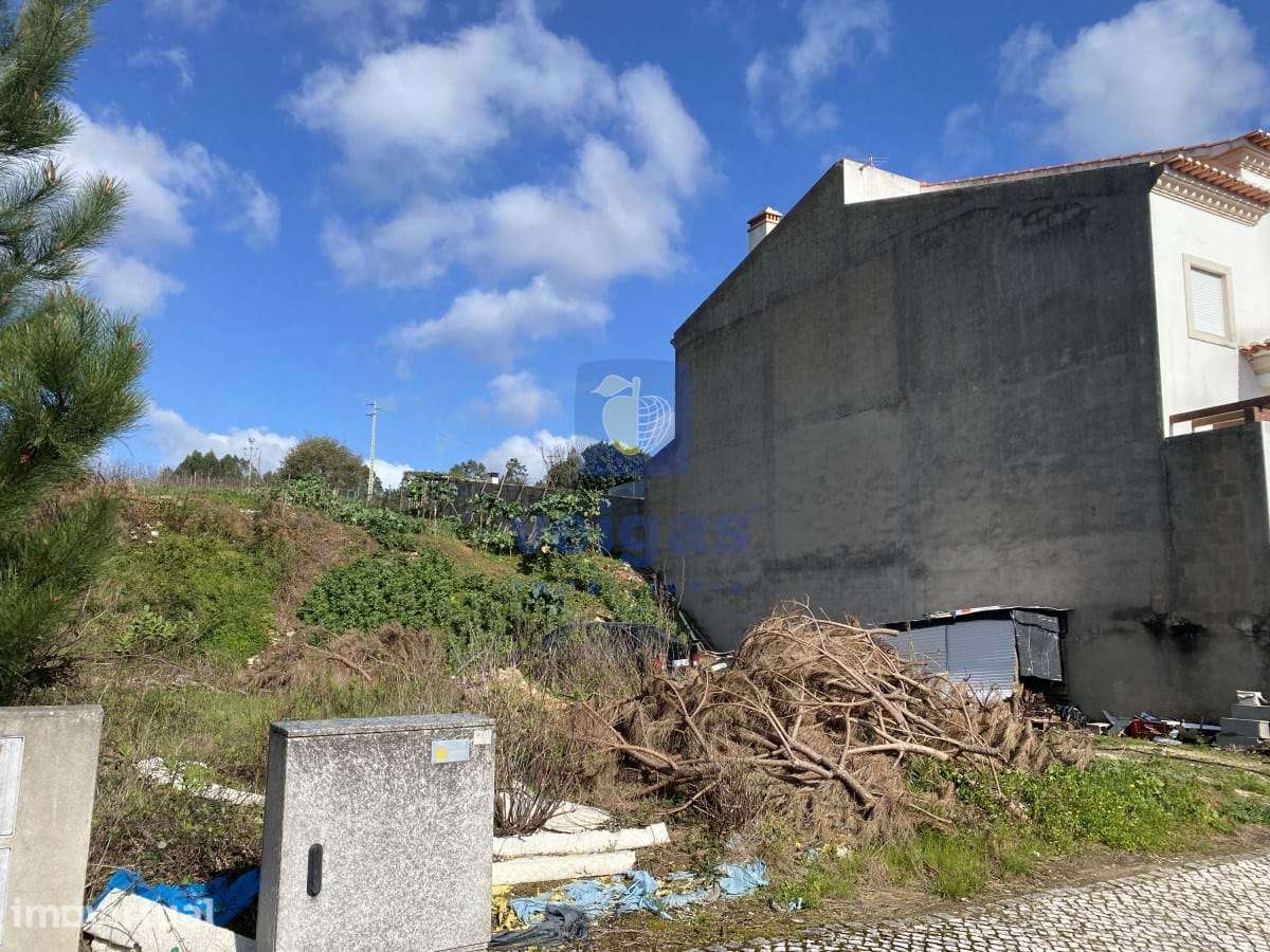 Lote de terreno com  503,47m2,  área de construção de 325m2 (Habitação - Grande imagem: 5/17