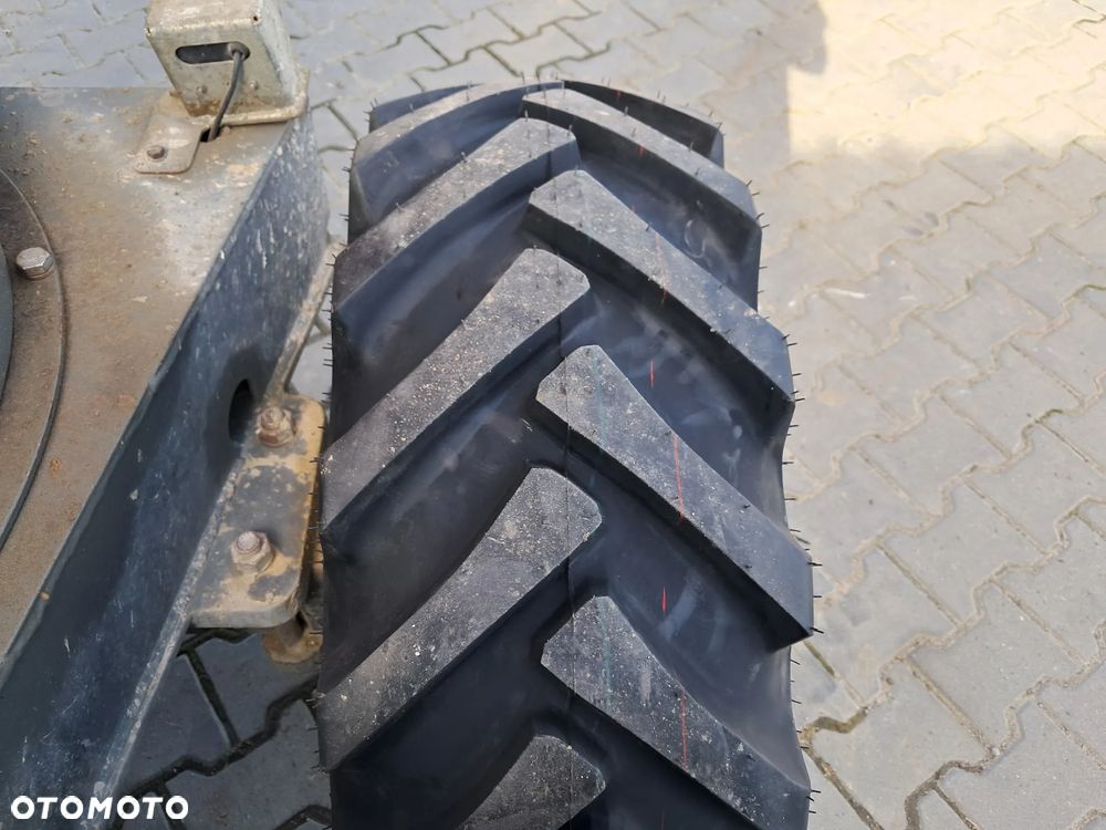 Thwaites Mach444 Wozidło obrotowe budowlane  4.5 6 T ton HYDROSTAT / AUTOMAT oświetlenie silnik Yanmar 45 km TURBO 2012r opony 70% ROPS 4x4 3t - 4