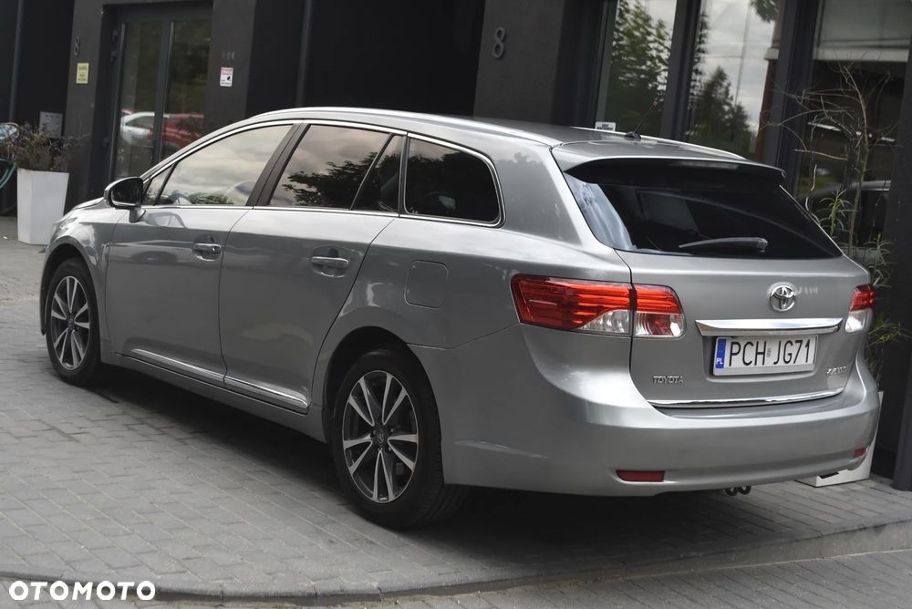 Toyota Avensis 2.2 D-4D Prestige Premium - 5