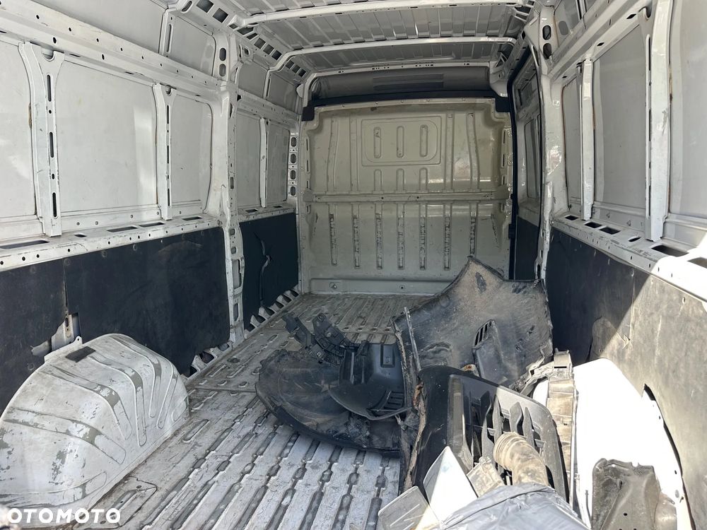 Opel Movano - 8