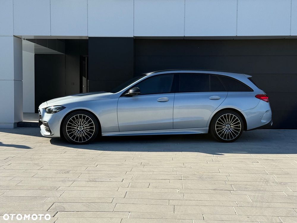 Mercedes-Benz Klasa C 220 d 4Matic T 9G-TRONIC AMG Line - 10