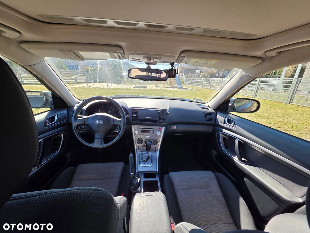 Subaru Legacy - 5