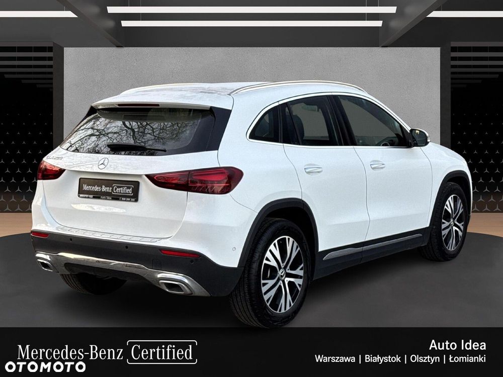 Mercedes-Benz GLA - 6