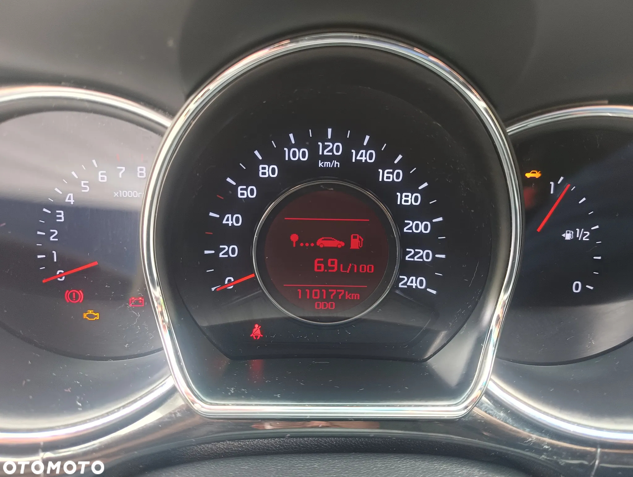 Kia Ceed Cee'd 1.6 GDI L Business Line - 12