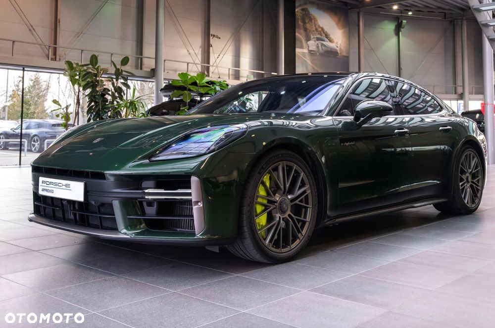 Porsche Panamera Turbo E-Hybrid PHEV - 2