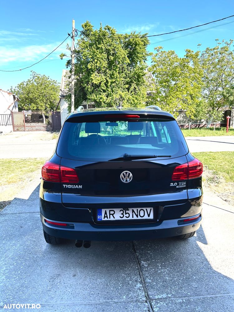 Volkswagen Tiguan 2.0 TDI 4Motion DSG Track & Field - 4