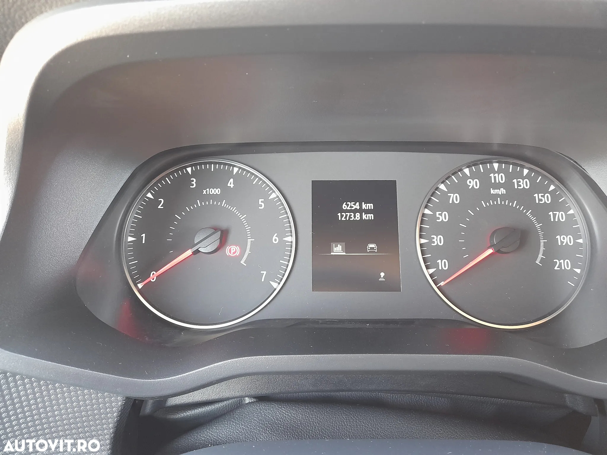 Renault Trafic Combi 2.0 Blue dCi 110 S&S L2 8+1 Zen - 9