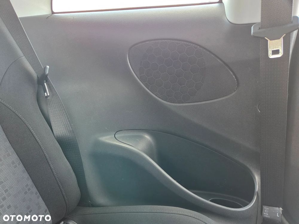 Opel Adam 1.2 Black Link - 13