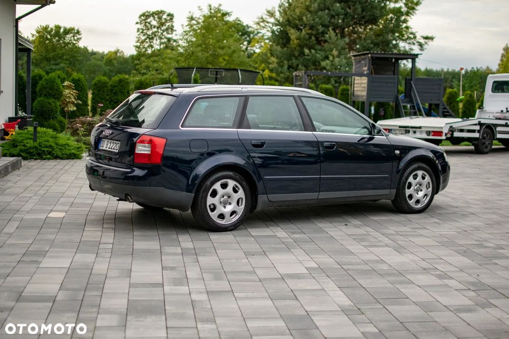 Audi A4 Avant 1.8 T - 16