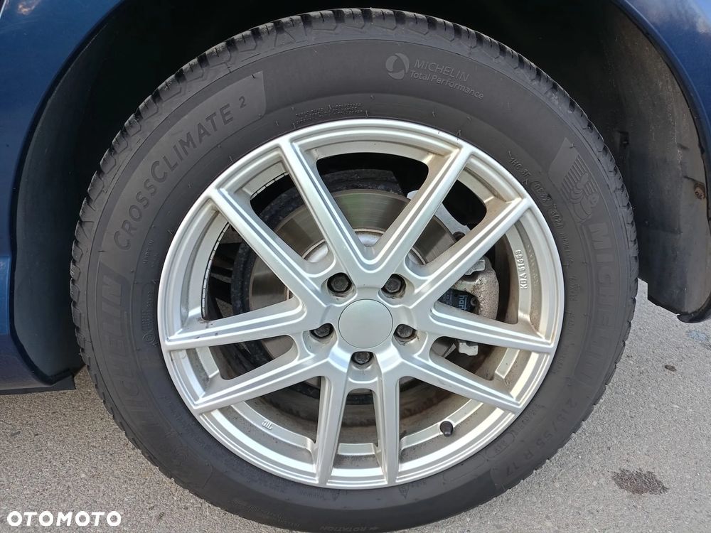 Peugeot 407 2.0 HDI ST Sport EU4 - 33