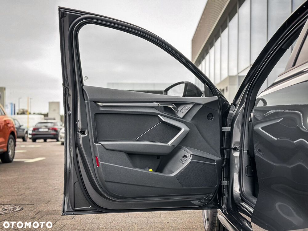 Audi A3 Sportback - 15