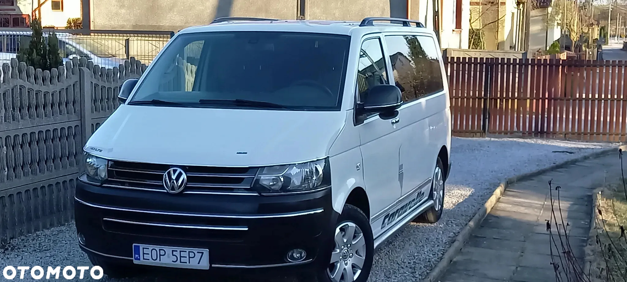Volkswagen Transporter Caravelle Kurz DSG Comfortline - 11