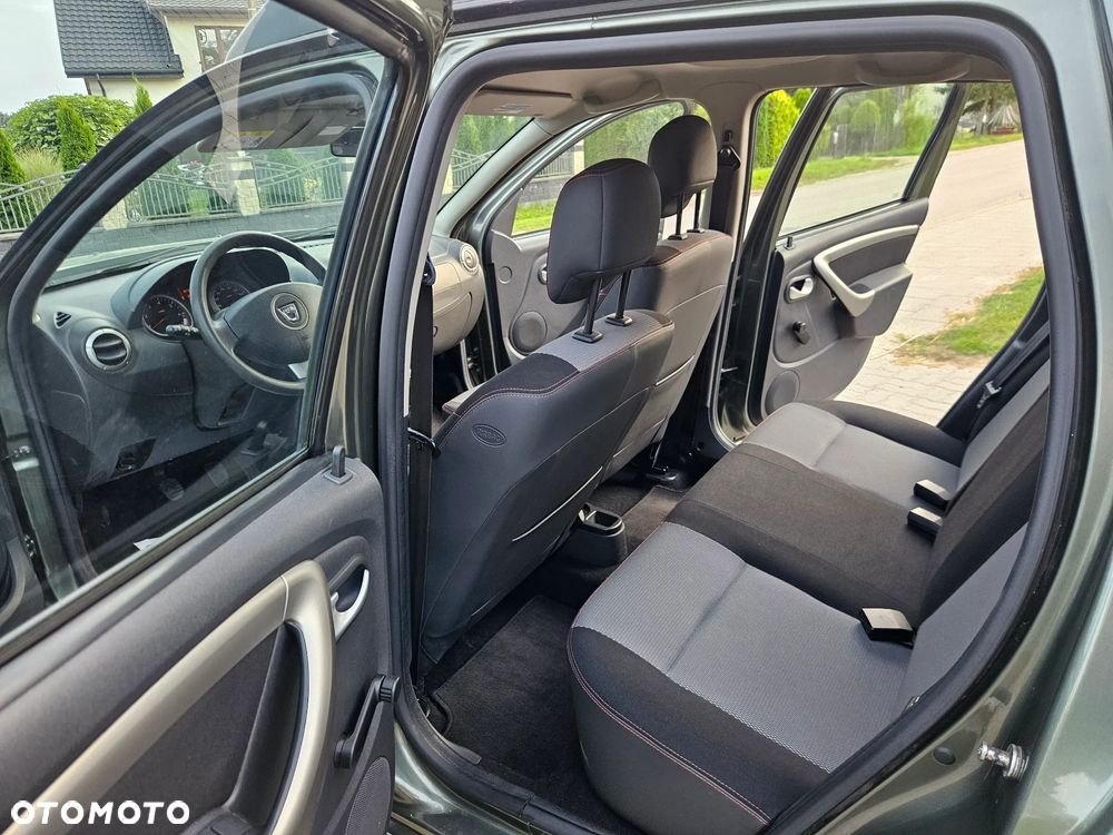 Dacia Duster 1.6 16V 4x2 Destination - 11