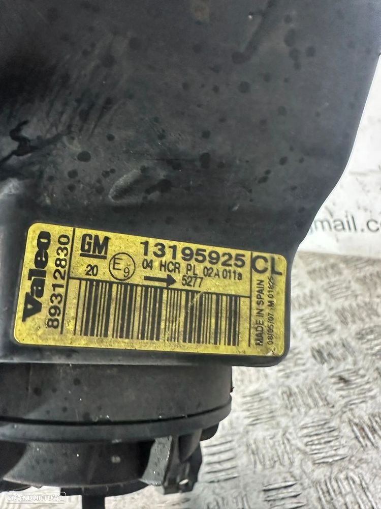 .Conjunto Oticas Farois Frente Frontal Esquerdo Direito Origina GM Opel Corsa Combo 13195926 13195925 2000 - 2011 - 13