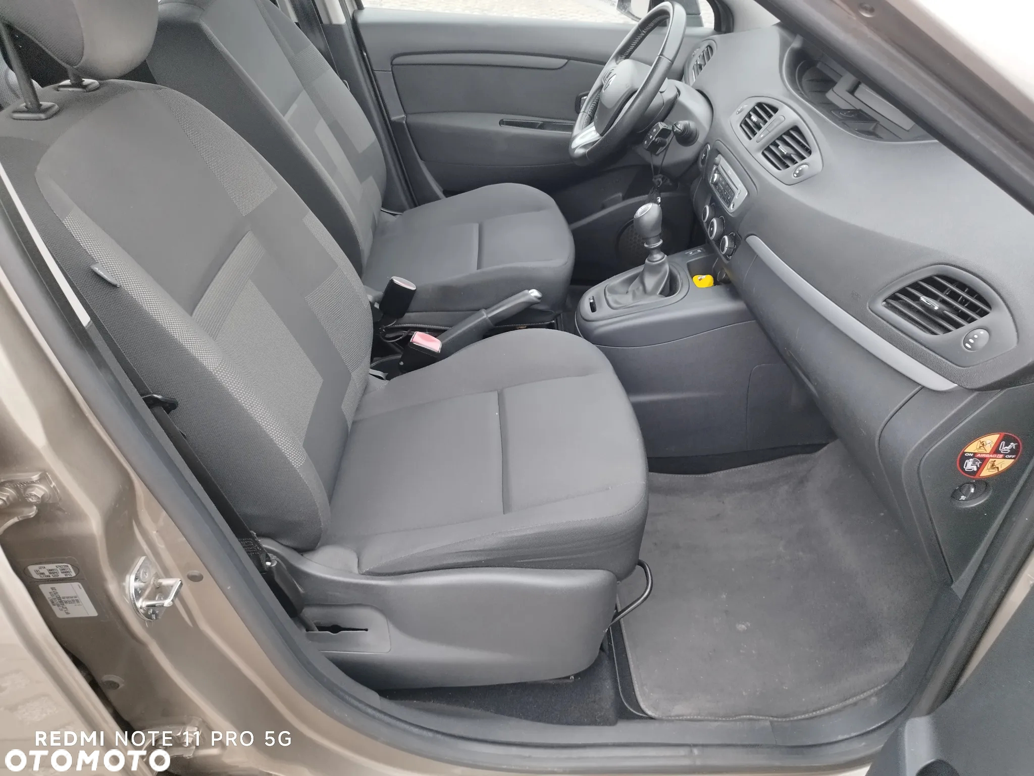 Renault Scenic ENERGY dCi 110 EXPERIENCE - 29