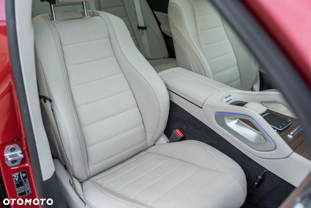 Mercedes-Benz GLE - 16
