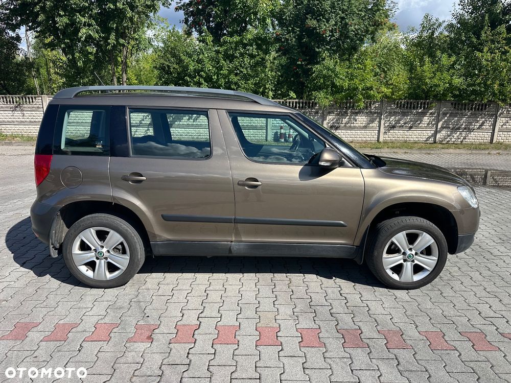 Skoda Yeti 2.0 TDI DPF 4x4 Active - 3