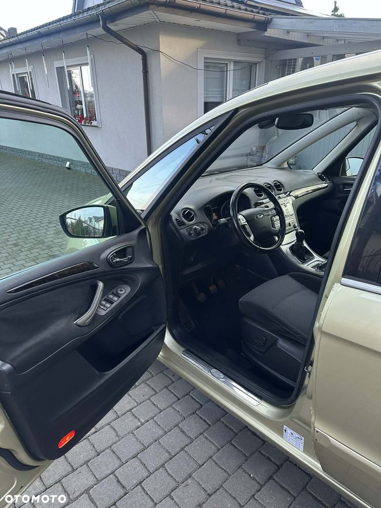 Ford Galaxy 2.0 Viva Titanium - 13