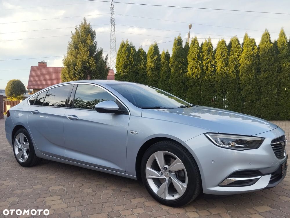 Opel Insignia 2.0 CDTI Executive S&S - 17
