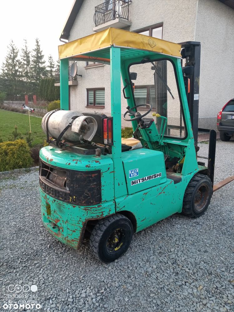 Mitsubishi FG15 - 4
