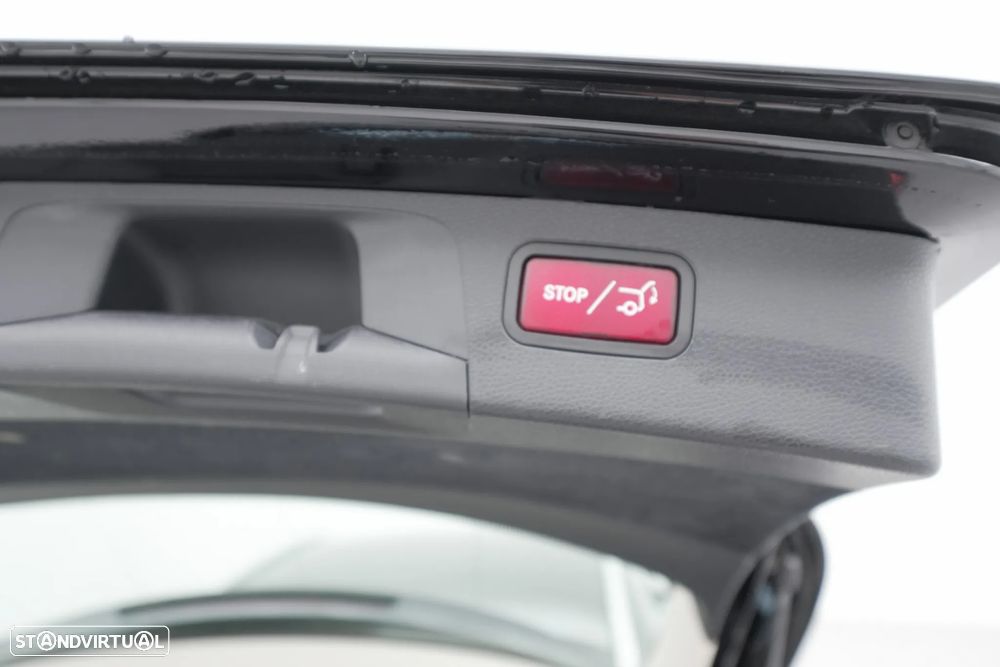 Mercedes-Benz E 300 de Avantgarde - 29