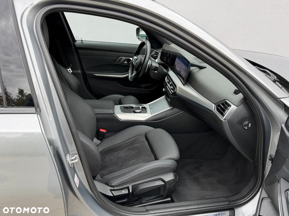 BMW Seria 3 320d xDrive M Sport sport - 13