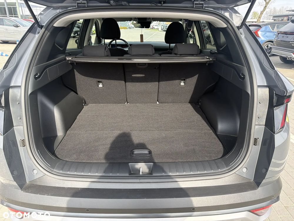 Hyundai Tucson 1.6 T-GDi HEV Smart 2WD - 16