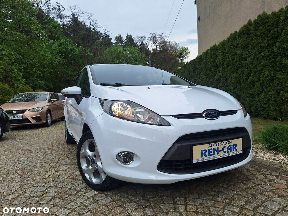 Ford Fiesta - 24