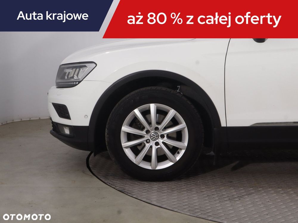 Volkswagen Tiguan - 16