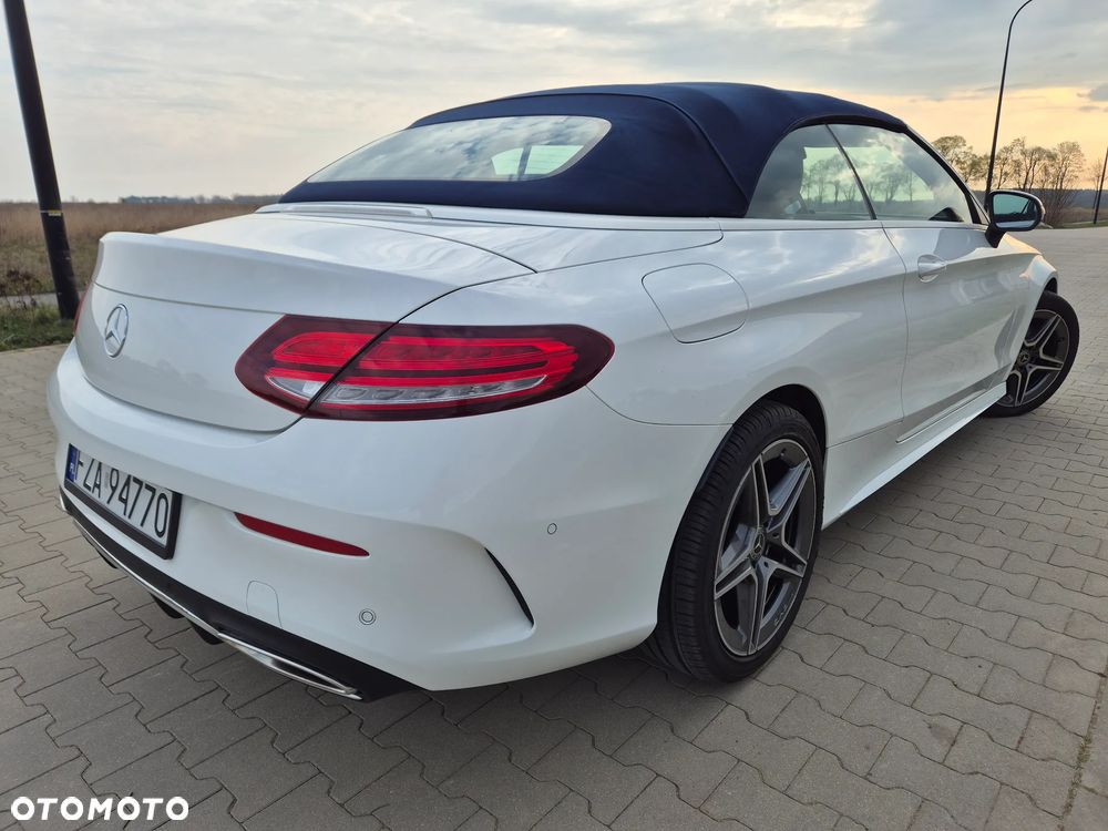 Mercedes-Benz Klasa C 180 9G-TRONIC AMG Line - 15