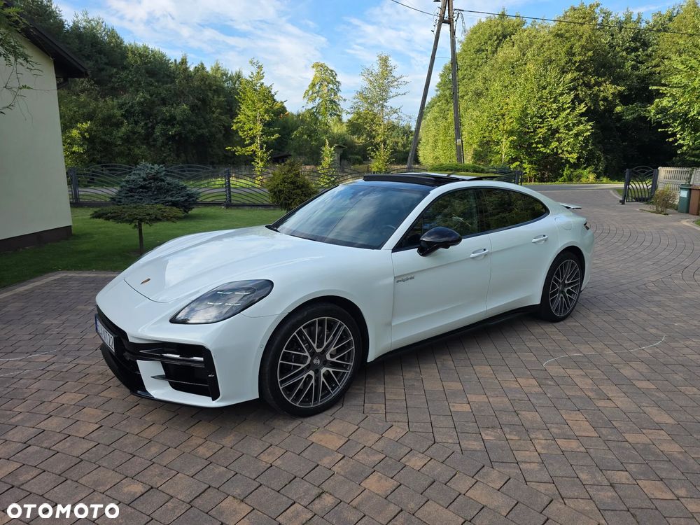 Porsche Panamera 4S E-Hybrid PHEV - 10