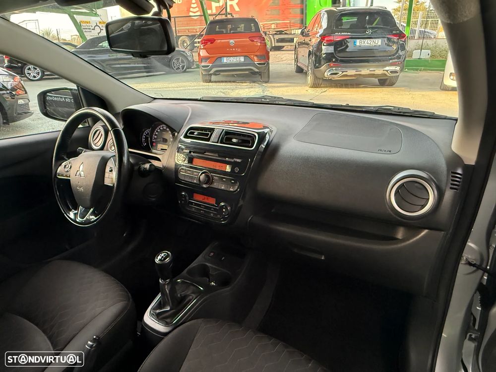 Mitsubishi Space Star 1.2 Intense - 20