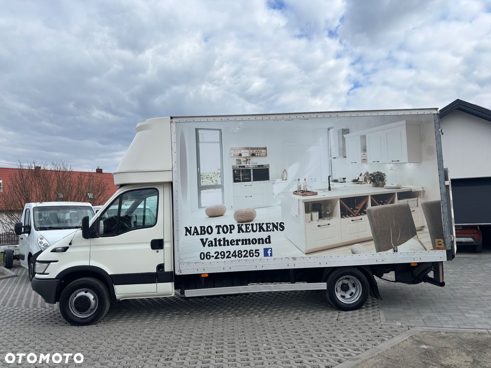 Iveco 35C12 - 6