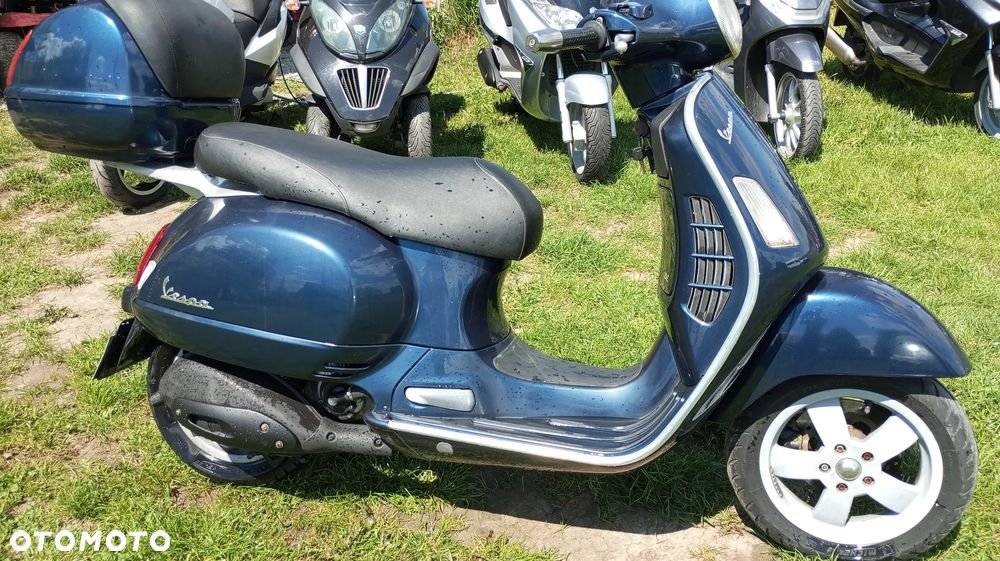 Vespa GTS - 11