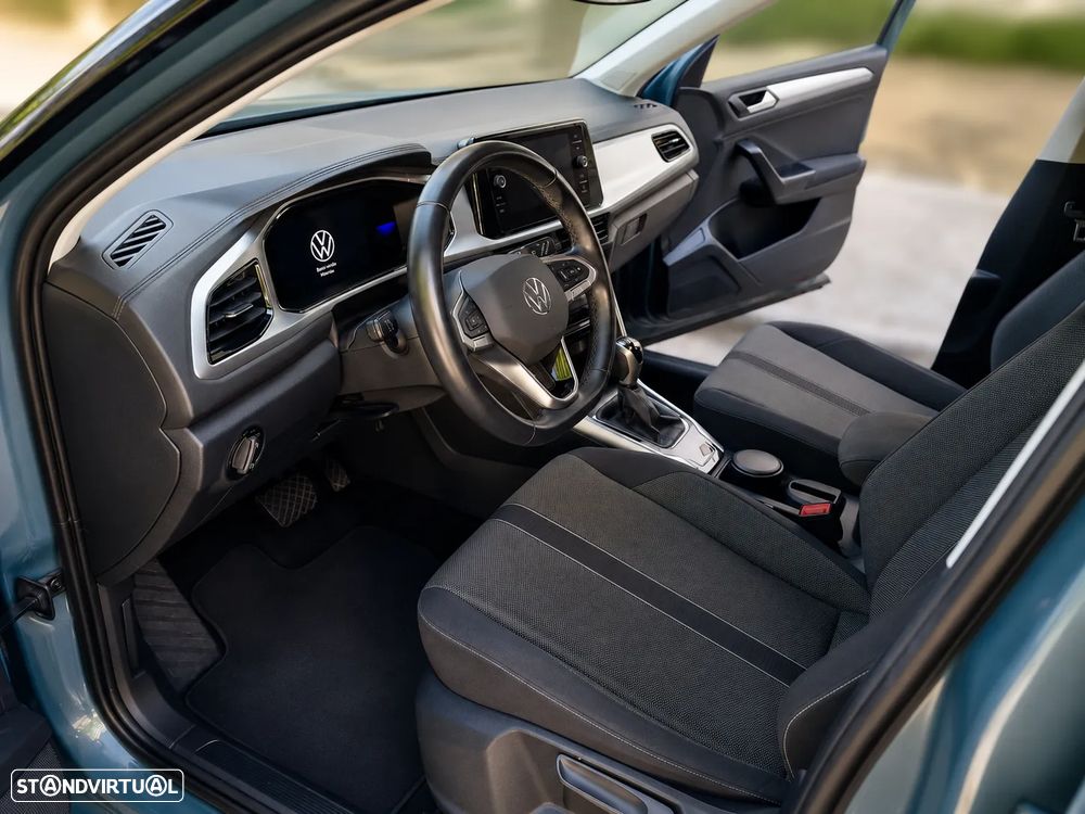 VW T-Roc 1.5 TSI Life DSG - 15