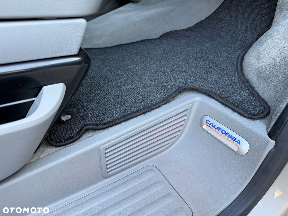 Volkswagen California - 13